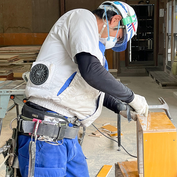 木製型枠の製作から組み立てまで