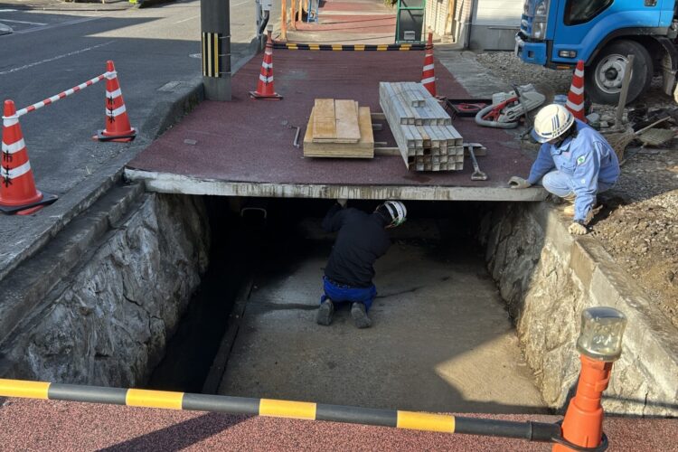 下水路スラブ修繕工事